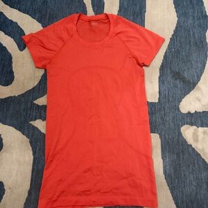 Lululemon orange swiftly tech